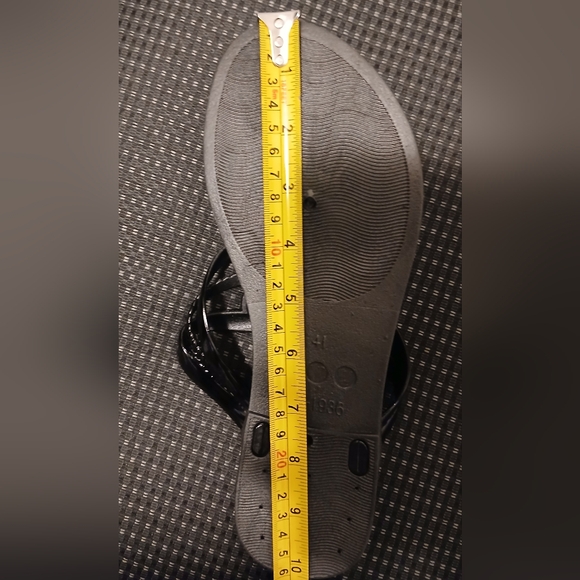 Women's (Bling!)-(Rhinestone)-(Flower)-(Flip Flops)-(Black)-(Size:9.5)-(New)-$30 - Picture 7 of 7